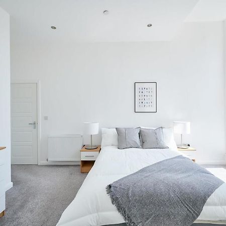 Modern 2 Bedroom Apartment In Preston Preston  Eksteriør billede